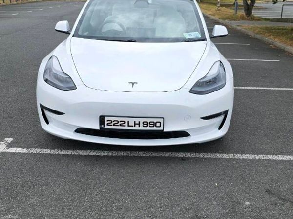 Tesla Model 3 Saloon, Electric, 2022, White