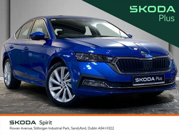 Skoda Octavia Saloon, Petrol, 2023, Blue