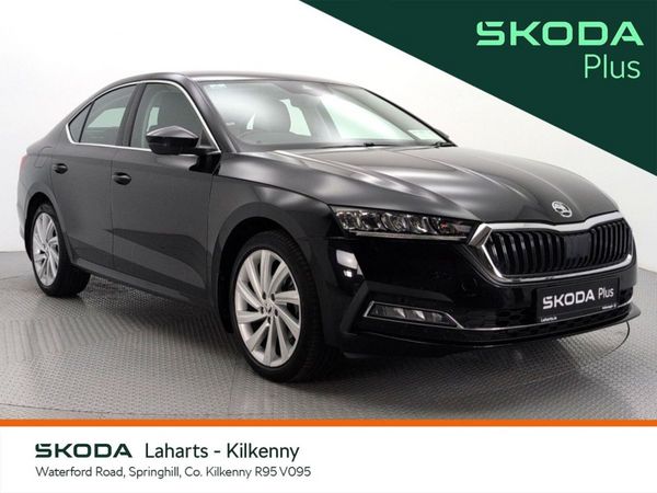 Skoda Octavia Saloon, Petrol, 2024, Black