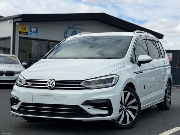 Volkswagen Touran MPV, Petrol, 2019, White
