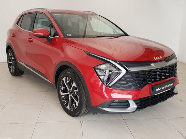 Kia Sportage MPV, Diesel, 2023, Red