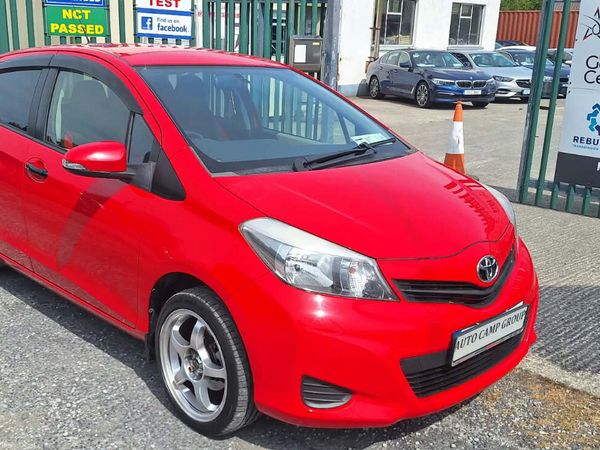 Toyota Vitz Hatchback, Petrol, 2013, Red