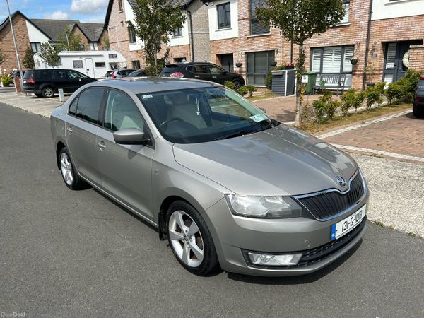 Skoda Rapid Saloon, Petrol, 2013, Beige