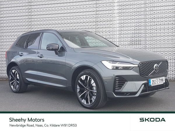 Volvo XC60 SUV, Petrol Plug-in Hybrid, 2026, Green