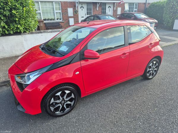 Toyota Aygo Hatchback, Petrol, 2020, Red