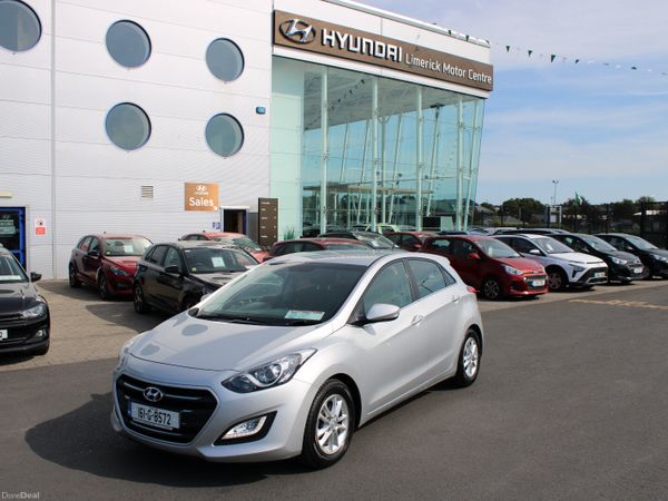 Hyundai i30 Hatchback, Diesel, 2016, Silver