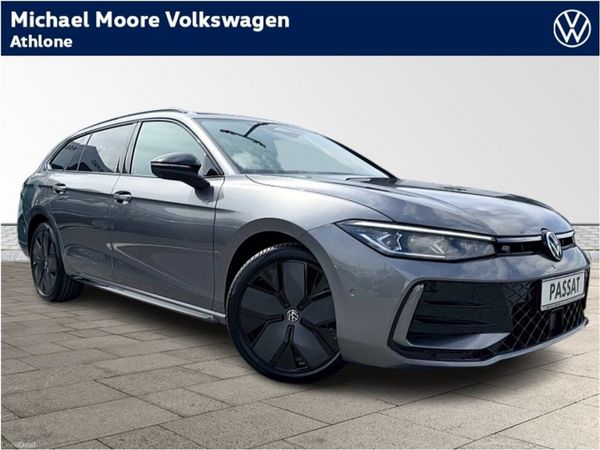 Volkswagen Passat Estate, Diesel, 2026, Grey