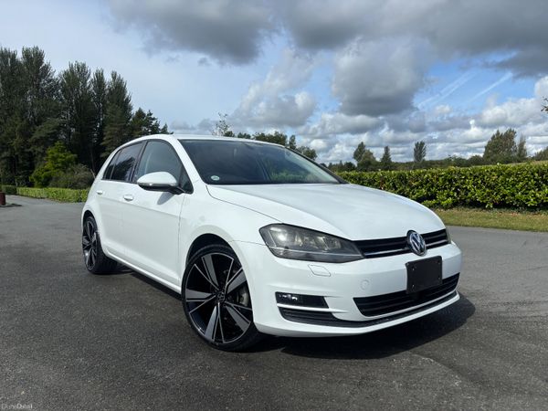 Volkswagen Golf Hatchback, Petrol, 2015, White