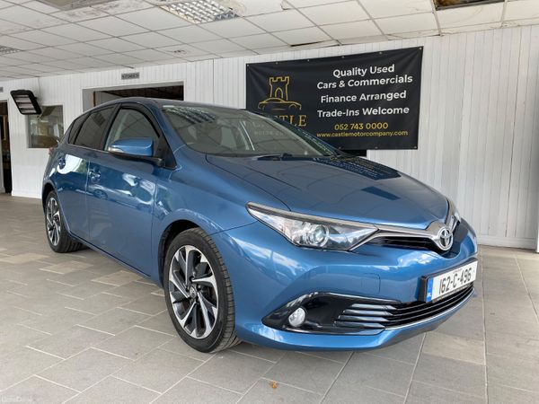 Toyota Auris Hatchback, Petrol, 2016, Blue