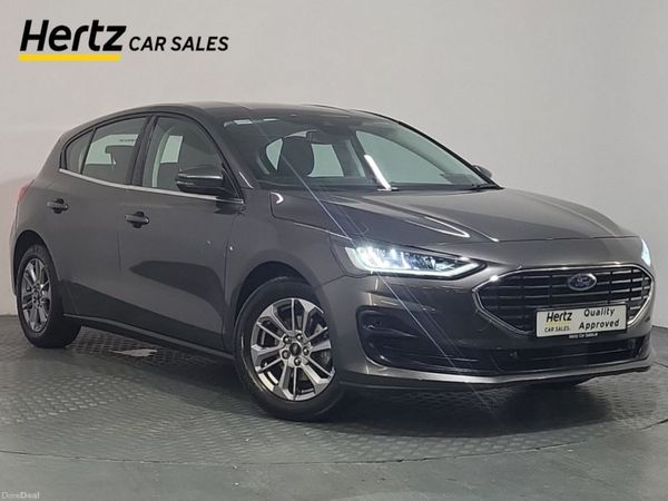 Ford Focus Hatchback, Petrol, 2023, Grey