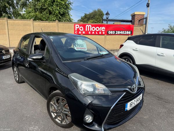 Toyota Yaris Hatchback, Petrol, 2016, Black