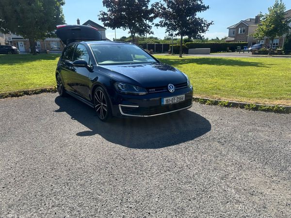 Volkswagen Golf Hatchback, Petrol Plug-in Hybrid, 2016, Blue