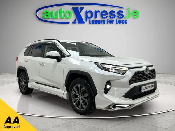 Toyota RAV4 SUV, Petrol Hybrid, 2022, White