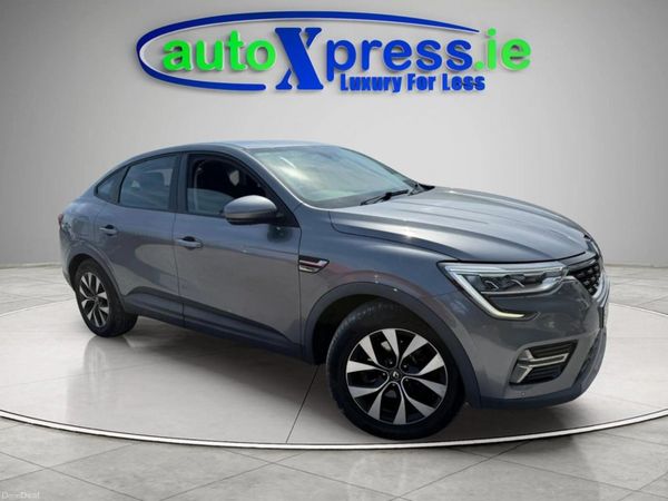 Renault Arkana Hatchback, Petrol Hybrid, 2022, Grey