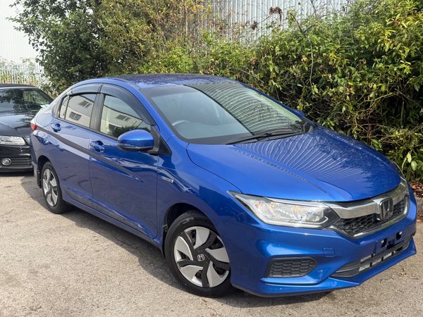 Honda Grace Saloon, Petrol Hybrid, 2018, Blue