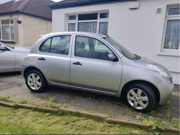 Nissan Micra Hatchback, Petrol, 2004, Silver