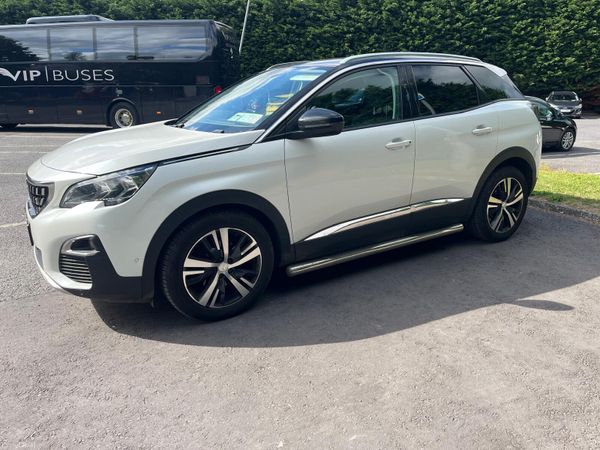 Peugeot 3008 MPV, Diesel, 2018, White