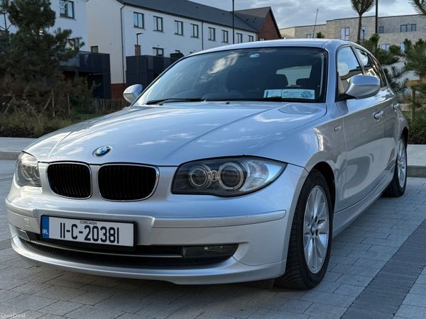 BMW 1-Series Hatchback, Petrol, 2011, Silver