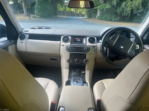 Land Rover Discovery SUV, Diesel, 2014, Black