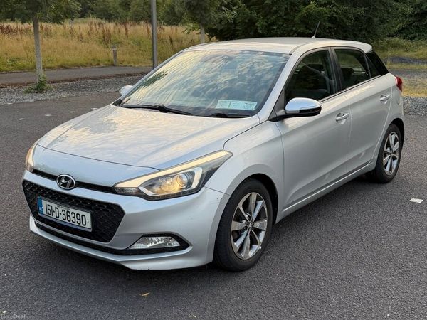 Hyundai i20 Hatchback, Petrol, 2015, Grey