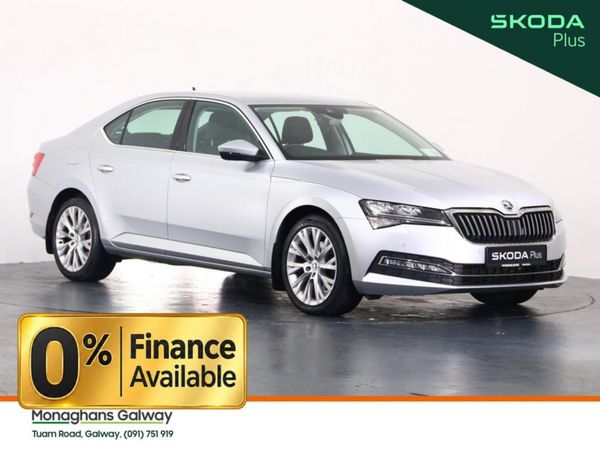 Skoda Superb Hatchback, Diesel, 2023, Grey