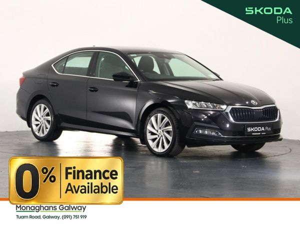 Skoda Octavia Hatchback, Diesel, 2023, Black