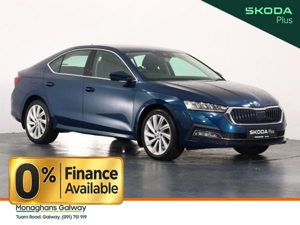 Skoda Octavia Hatchback, Diesel, 2023, Blue