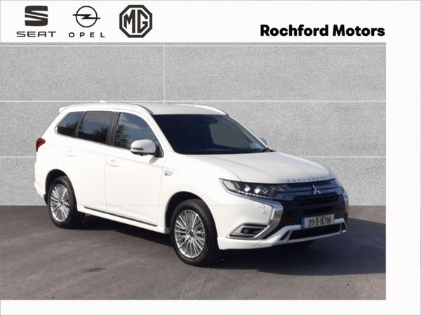 Mitsubishi Outlander Estate, Petrol Plug-in Hybrid, 2021, White