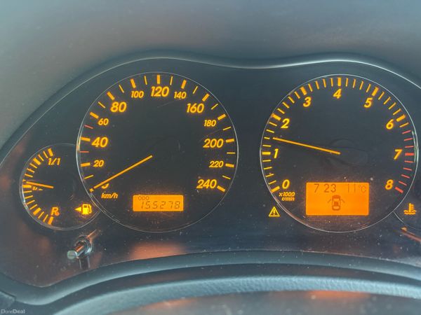 Toyota Avensis Saloon, Petrol, 2008, Grey