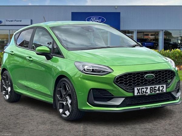 Ford Fiesta Hatchback, Petrol, 2022, Green