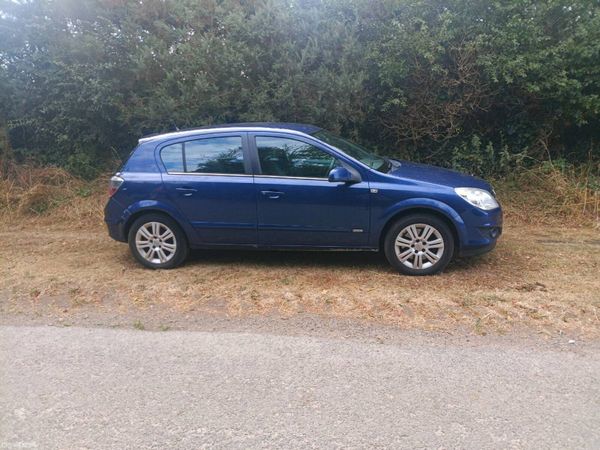 Opel Astra Hatchback, Diesel, 2009, Blue