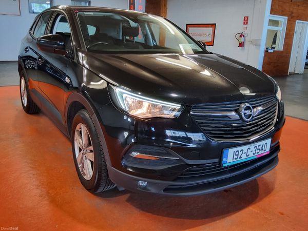 Opel Grandland X SUV, Petrol, 2019, Black
