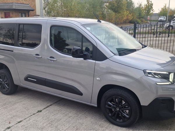 Citroen Berlingo MPV, Diesel, 2024, Grey