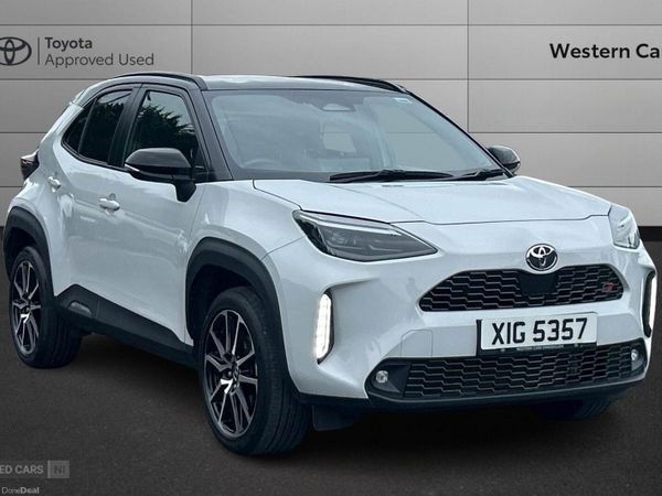Toyota Yaris Cross SUV, Petrol Hybrid, 2024, Grey