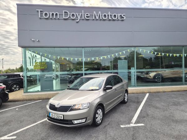 Skoda Rapid Saloon, Petrol, 2015, Beige