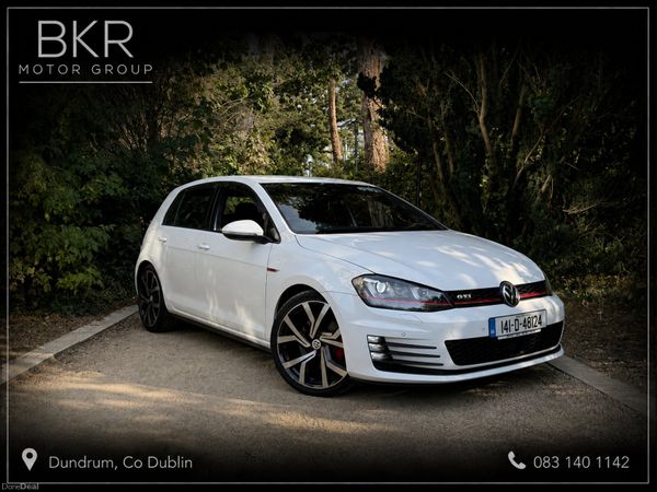Volkswagen Golf Hatchback, Petrol, 2014, White