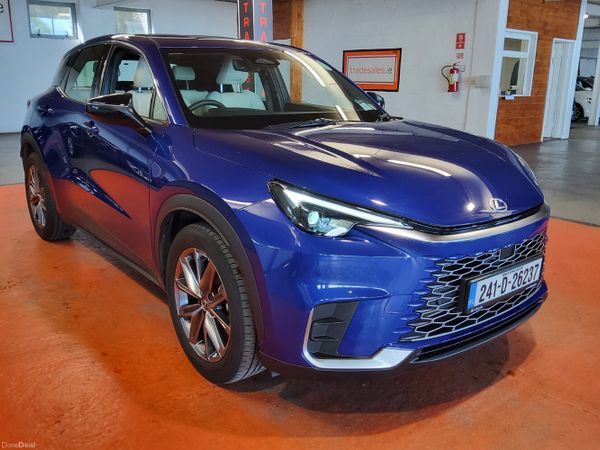Lexus Other Estate/Jeep, Petrol Hybrid, 2024, Blue
