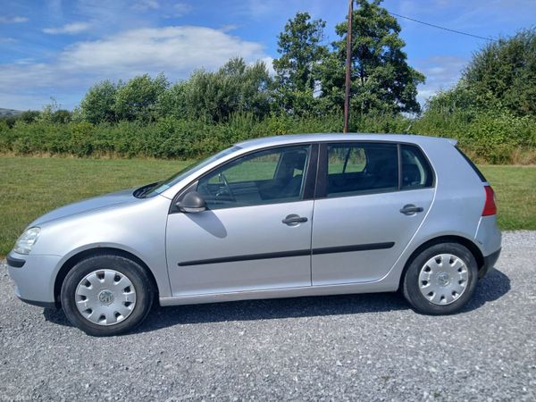 Volkswagen Golf Hatchback, Diesel, 2008, Silver