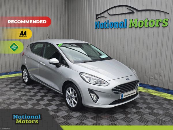 Ford Fiesta Hatchback, Petrol, 2018, Silver