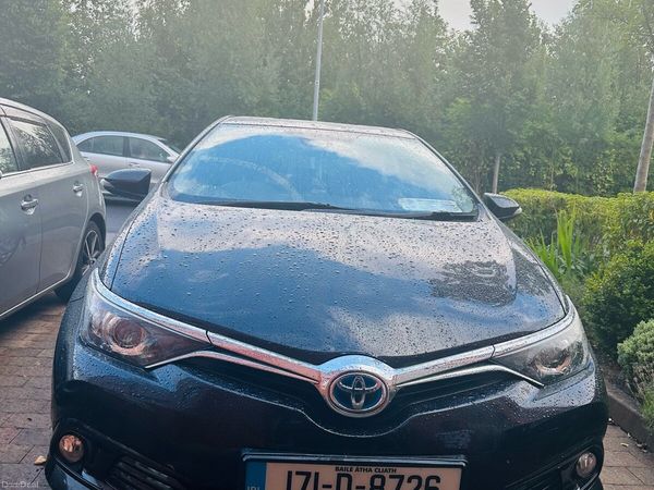 Toyota Auris MPV, Petrol Hybrid, 2017, Black