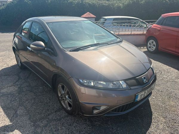 Honda Civic Hatchback, Petrol, 2011, Beige