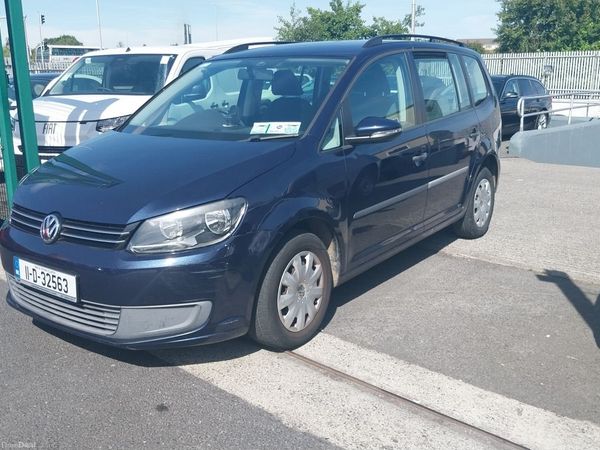 Volkswagen Touran MPV, Diesel, 2011, Blue