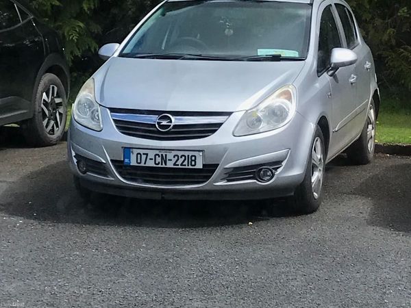 Opel Corsa Hatchback, Petrol, 2007, Silver