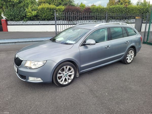 Skoda Superb Estate, Diesel, 2012, Grey