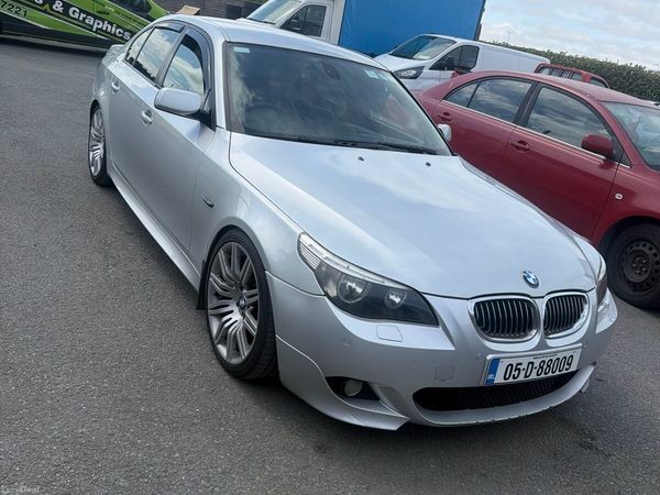 BMW 5-Series Saloon, Diesel, 2005, Silver