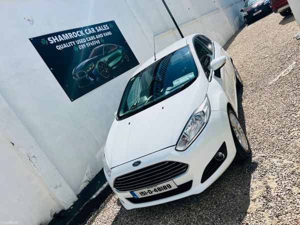 Ford Fiesta Hatchback, Diesel, 2015, White