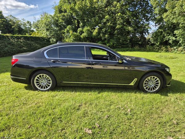 BMW 7-Series Saloon, Diesel, 2019, Black