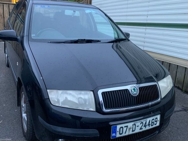 Skoda Fabia Hatchback, Petrol, 2007, Black