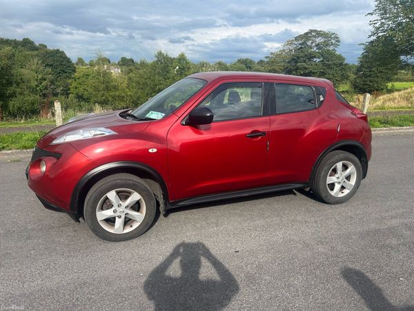 Nissan Juke SUV, Diesel, 2012, Red