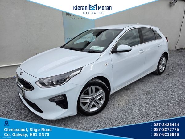 Kia Ceed Hatchback, Diesel, 2021, White